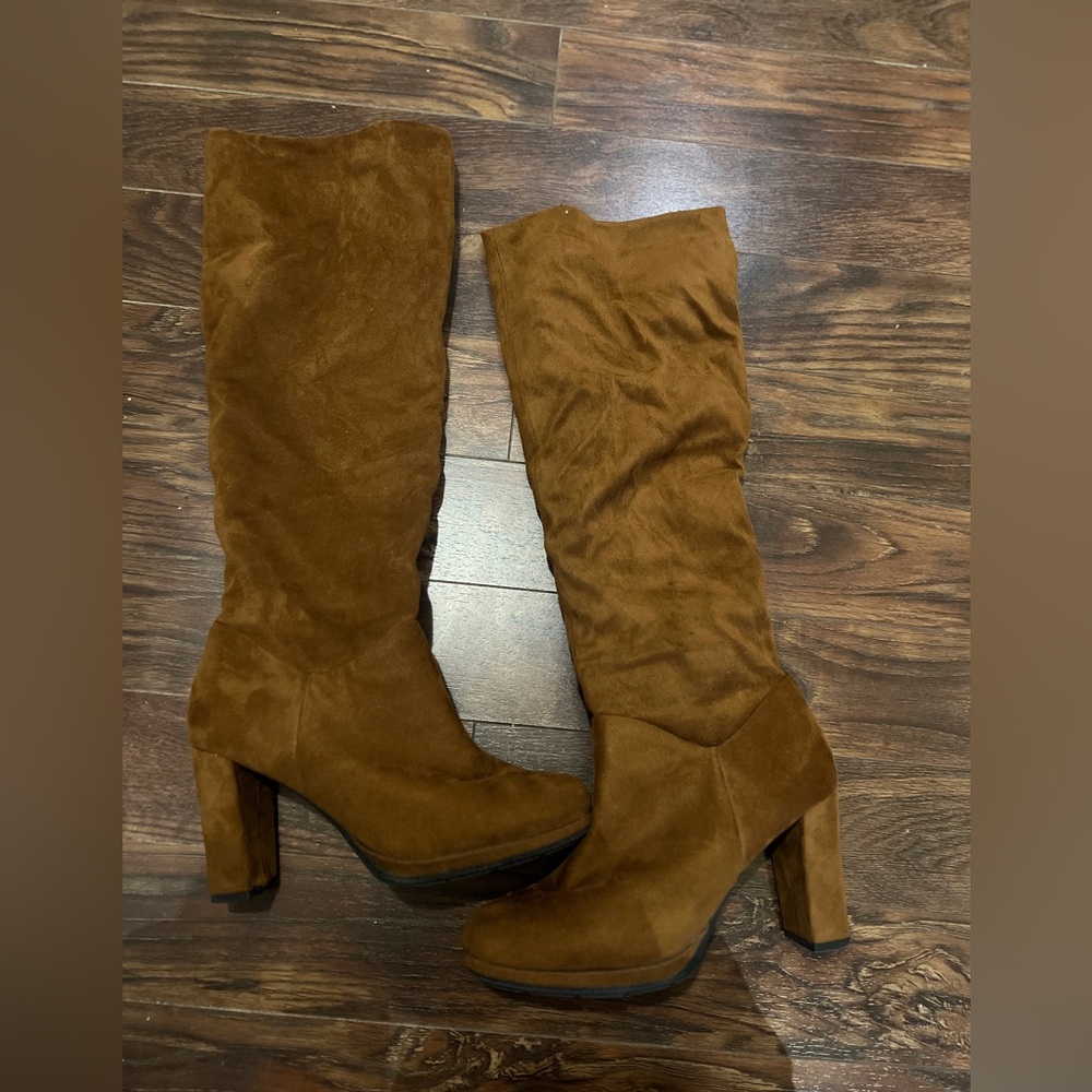 le chateau Tall Suede Over-the-Knee Boots - Brown